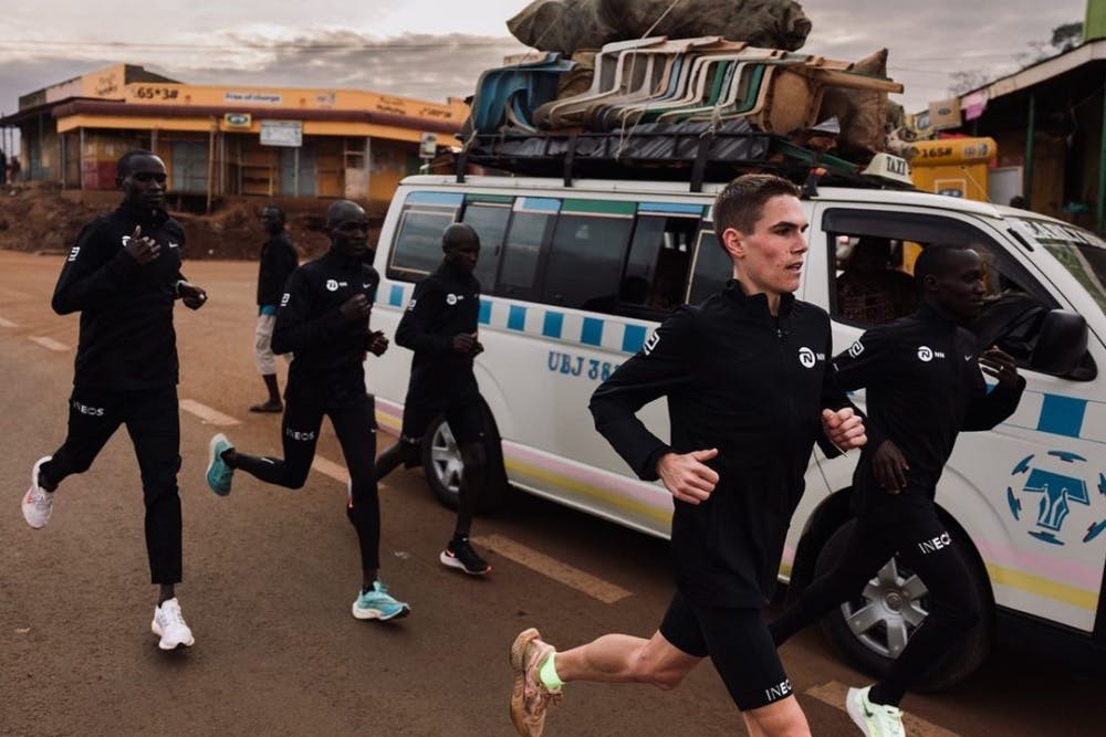 Jake Smith: Ο ταλαντούχος «λαγός» που έφτασε στη κορυφή των ελίτ δρομέων του κόσμου αποκλειστικά στο Runbeat runbeat.gr